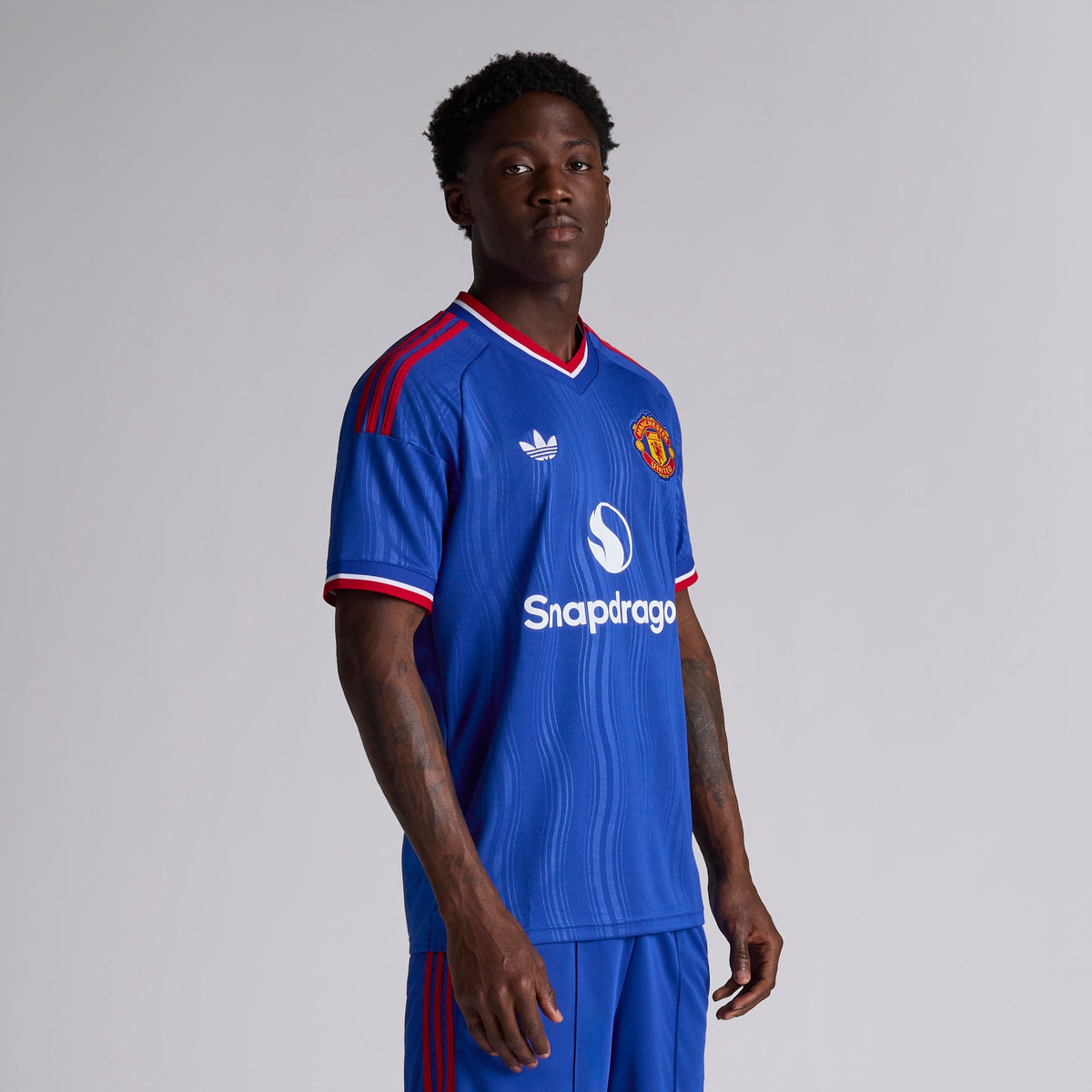 Jersey #MAINOO 37 Manchester United Away 26/27 (EPL)