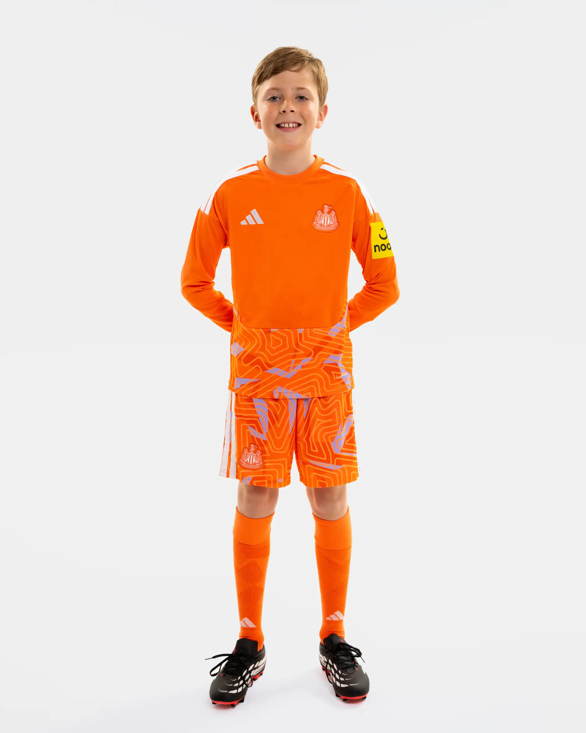 Kids Newcastle Goalkeeper Home 26/27