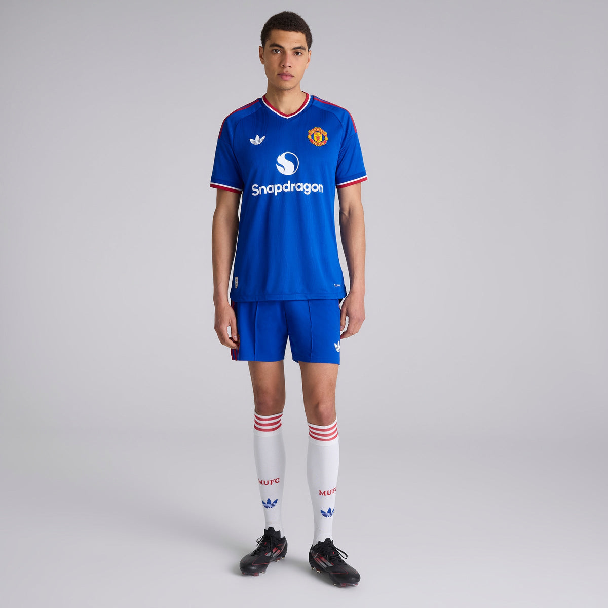Jersey #CUNHA 10 Player Manchester United Away 26/27 (EPL)
