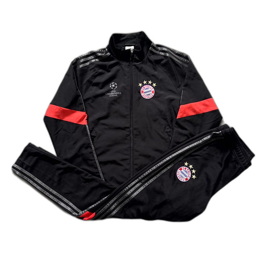 アディダス x FC バイエルン ヴィンテージジャケット 2012/13