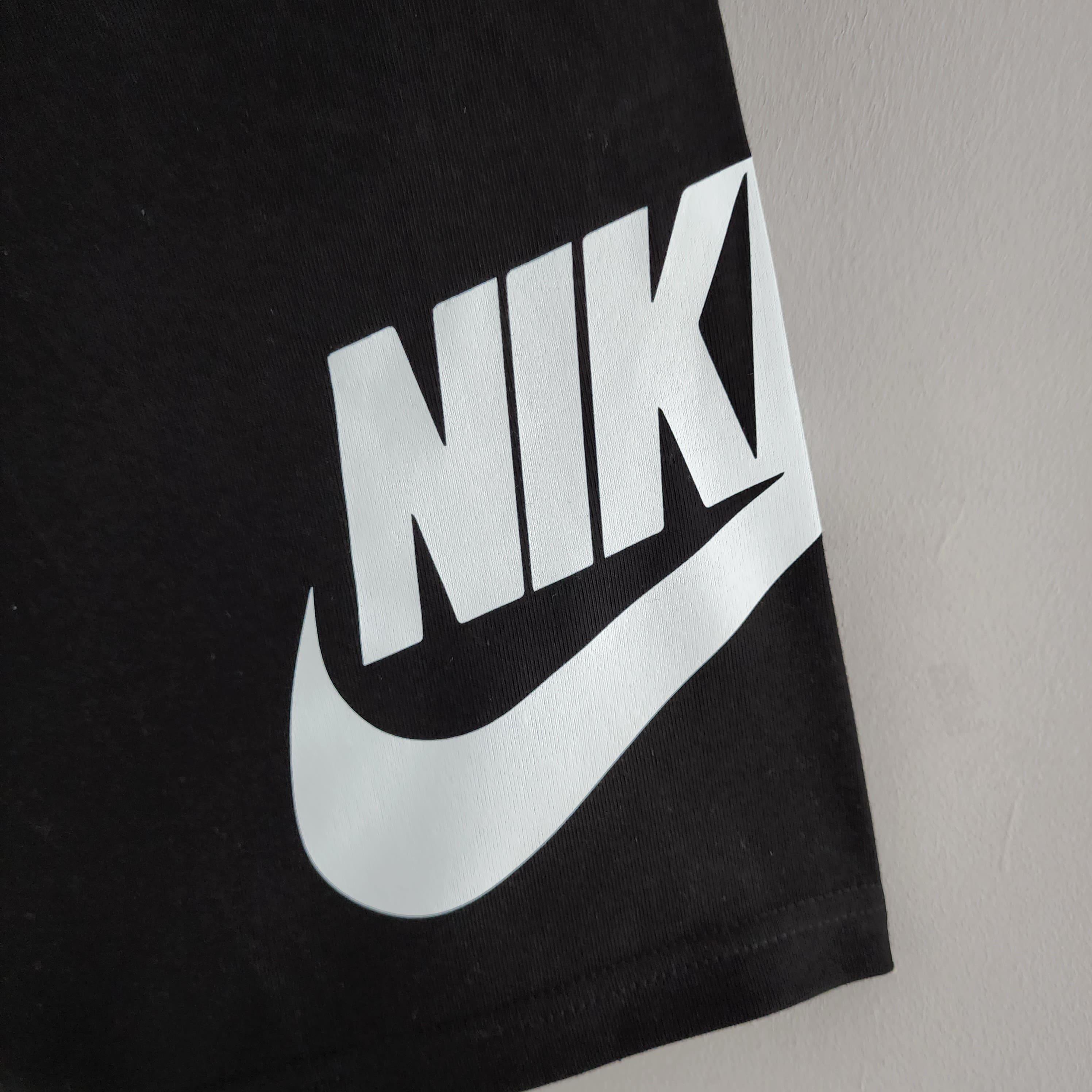 Shorts Moletom Nike - Preto