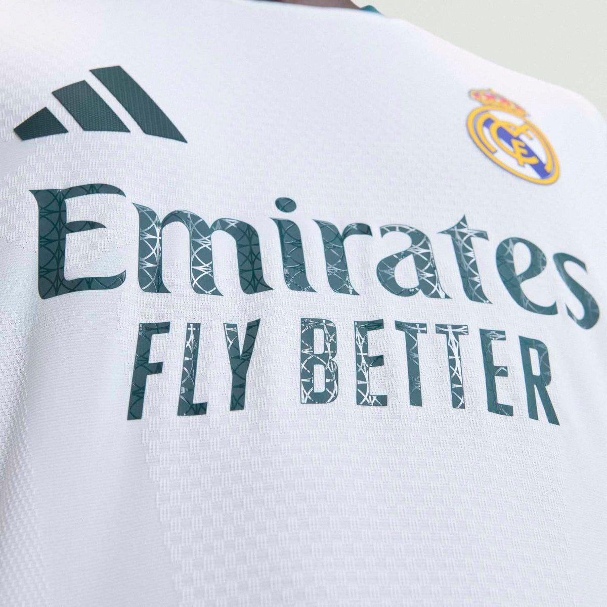 Jersey Real Madrid Longsleeve Player Home 26/27