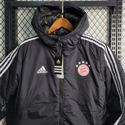 Puffer Jacket Bayern de Munique - Preto